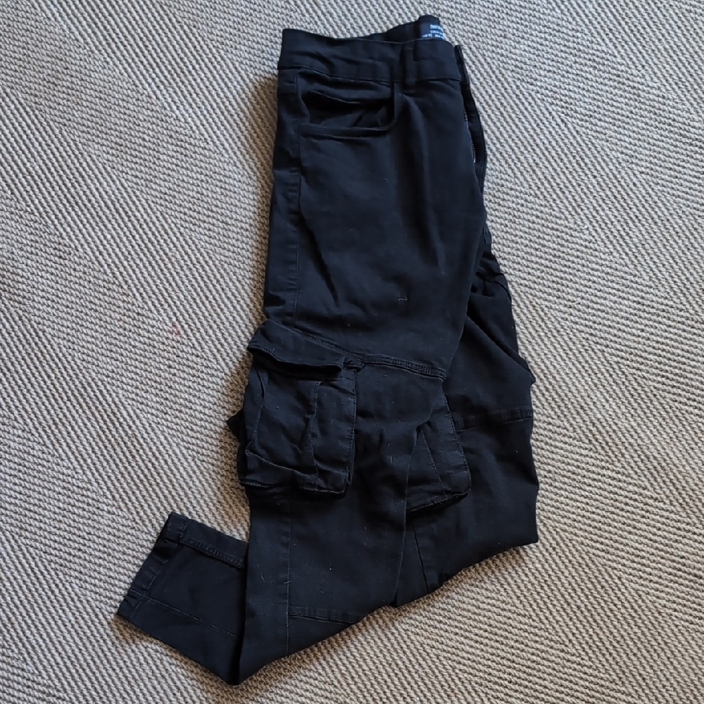 Bershka Black Cargo Pants sz 32.